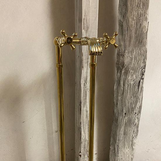 Traditional Francone BT89F floor-mounted bathroom faucet in polished unlacquered brass.