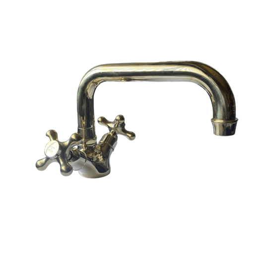 BT36 Single-hole traditional solid brass tap with swivel spout