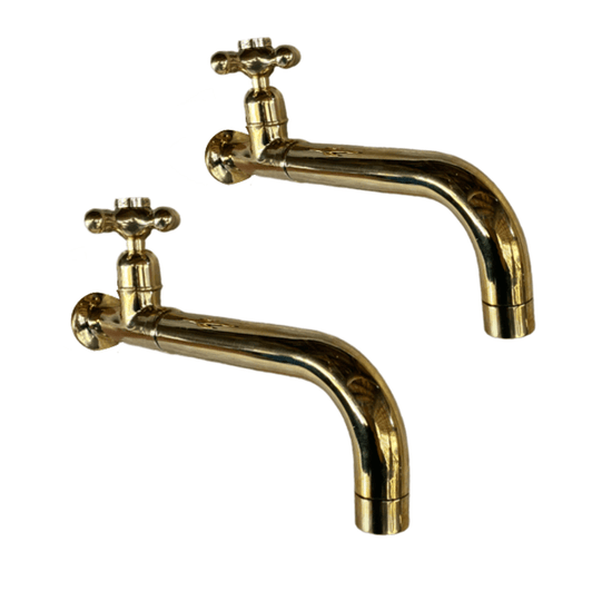 BT59 Pair of wall mounted taps hot & cold