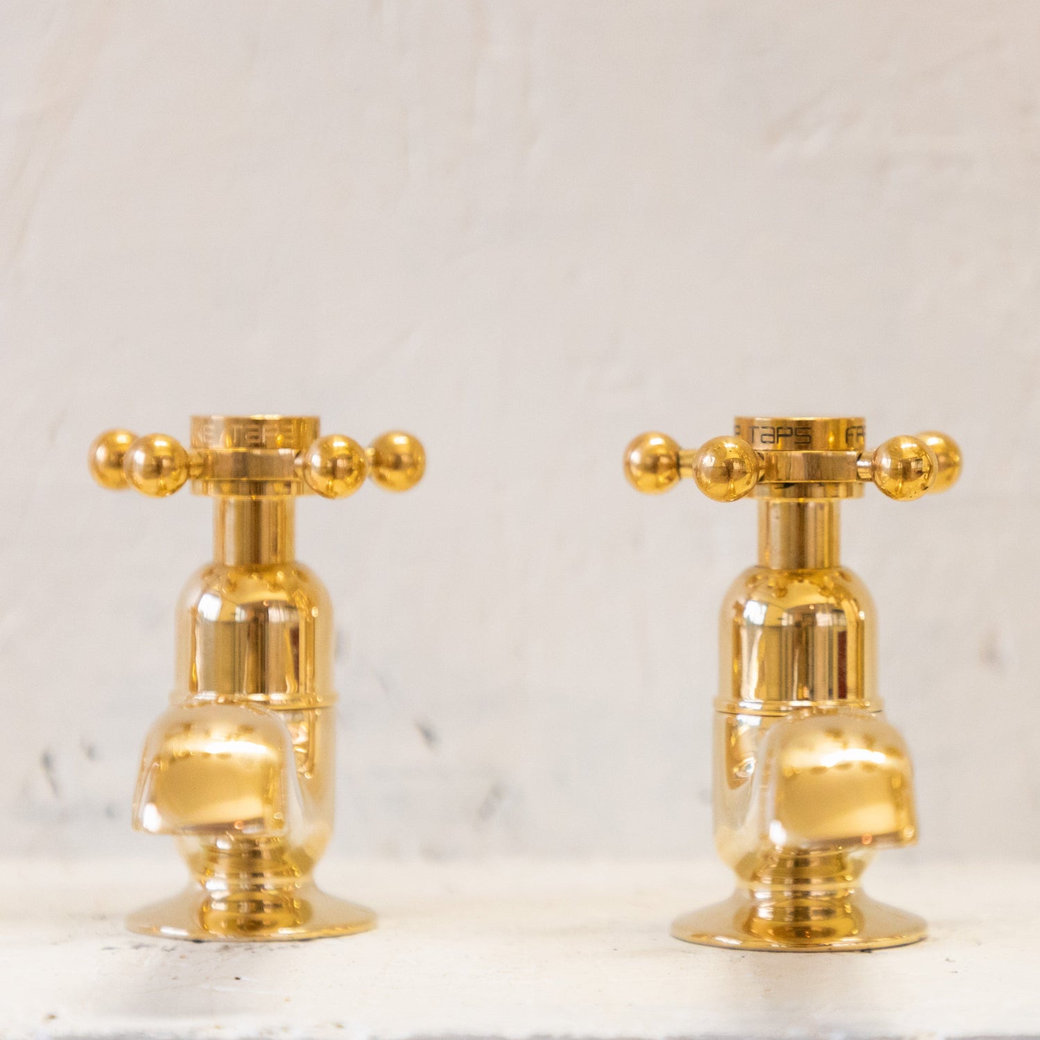 Traditional Francone BT15R solid brass pillar taps, handcrafted retro style bathroom faucets made in Italy.