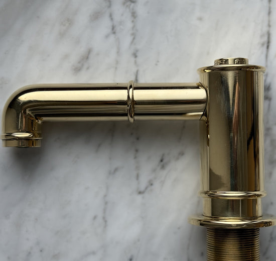 Detail of the Francone BT17Z contemporary deck-mounted solid brass bathroom tap, also a faucet.