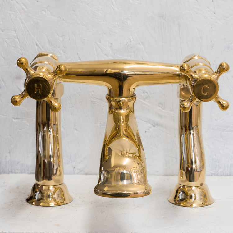 Francone BT25D traditional unlacquered brass deck-mounted bath filler tap, handcrafted in Italy.