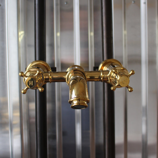 Traditional Francone BT25Z solid brass wall-mounted bath filler tap and faucet for vintage bathrooms.