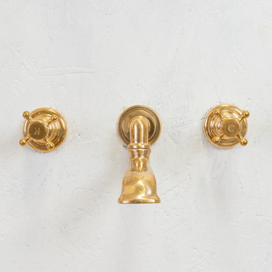 Traditional Francone BT78 unlacquered brass wall-mounted bathroom faucet, hand-polished in Italy.