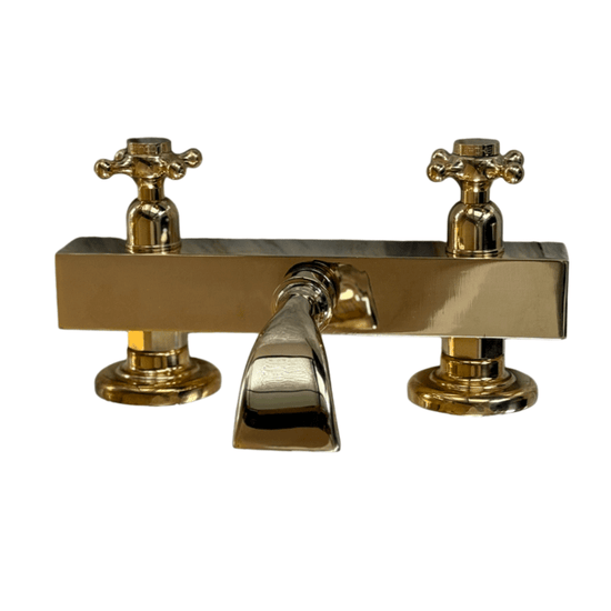 Traditional Francone BT89Q solid brass deck mounted bath filler faucet with quadratic base.