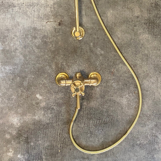 Traditional Francone BTS51 solid brass thermostatic shower valve, handcrafted in Italy.