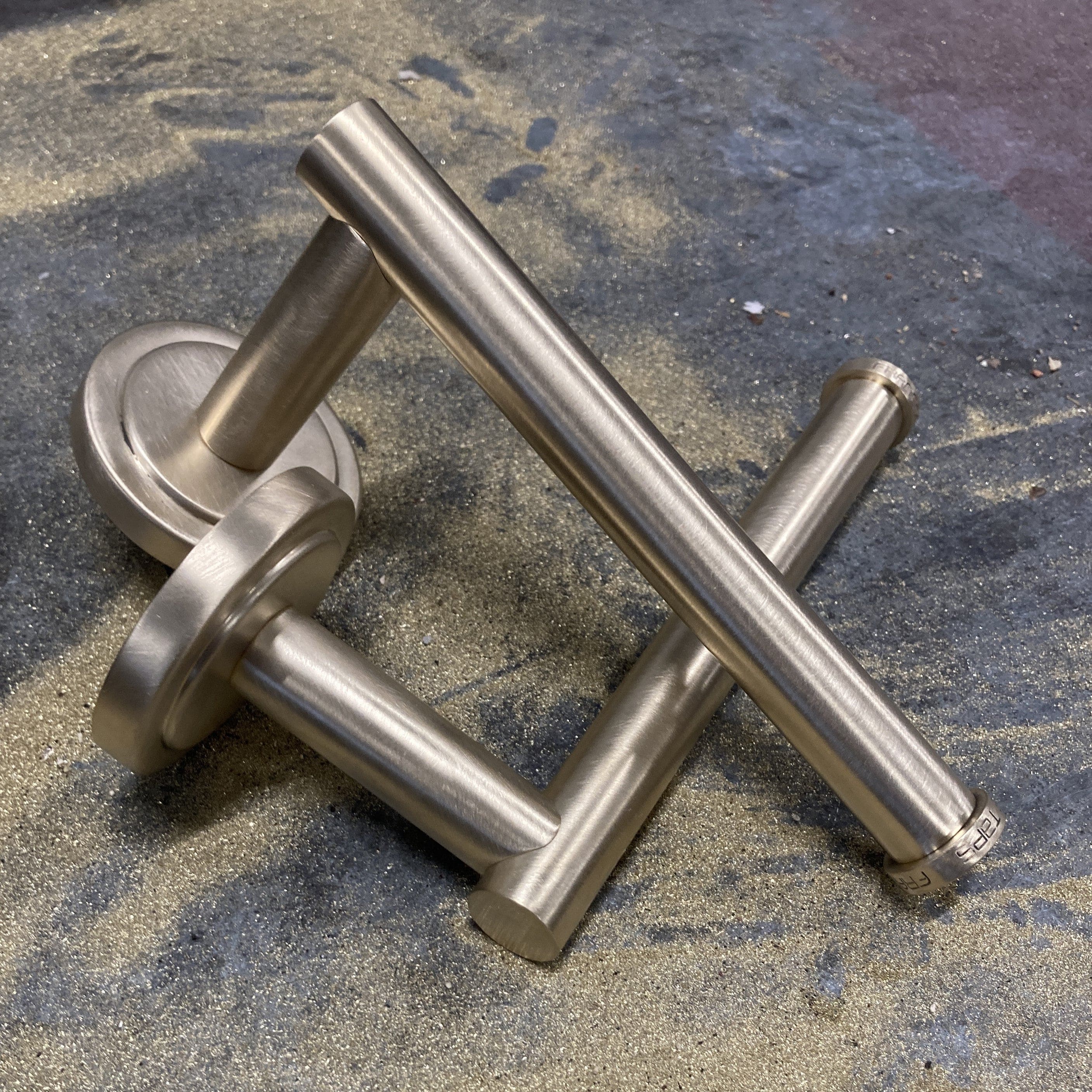 【新品・未使用品】1/f SPACE igt用 BRASS BOARD S Unlacquered Satin Brass Taps for Bathrooms & Kitchens | Francone