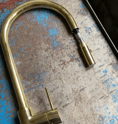 BT98 Brass kitchen tap with pull out & mixer